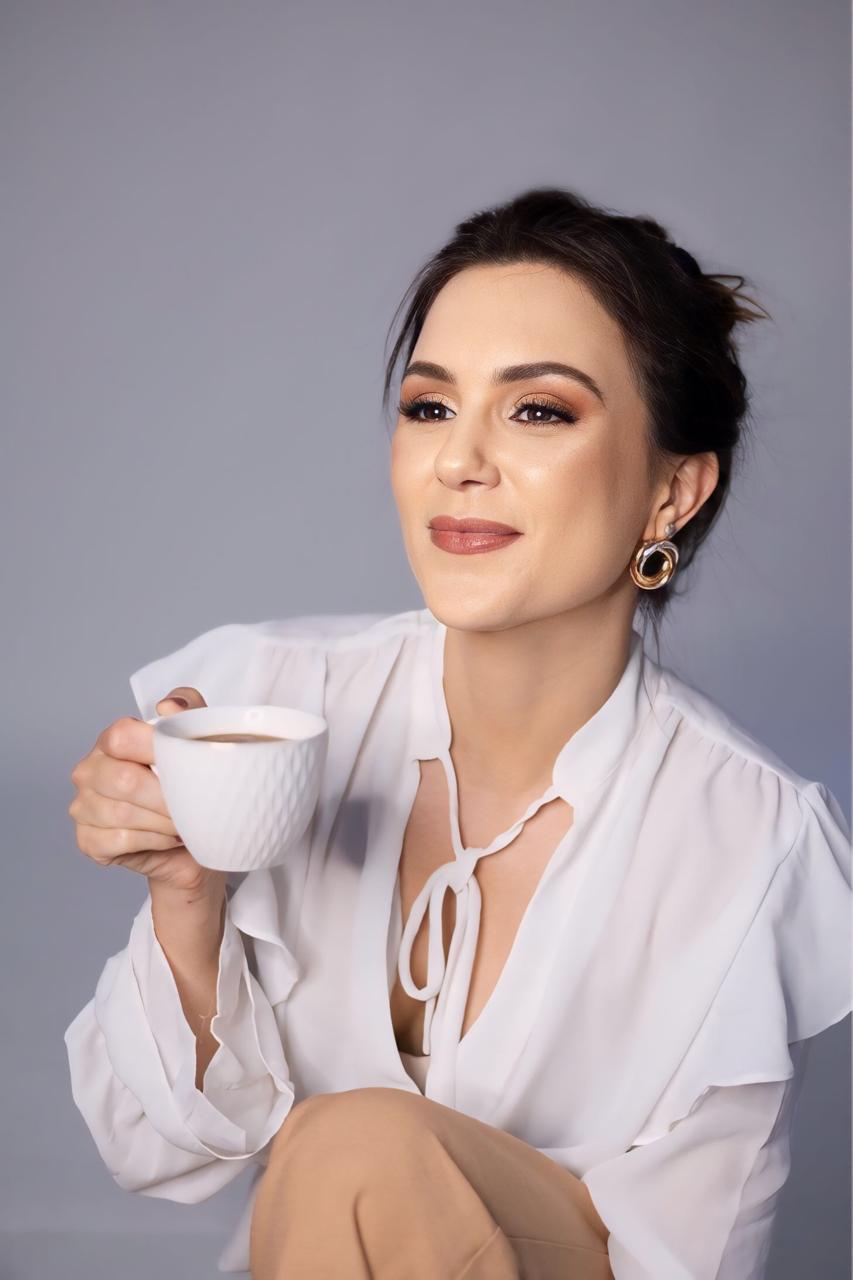 Júlia Barros Figueiredo